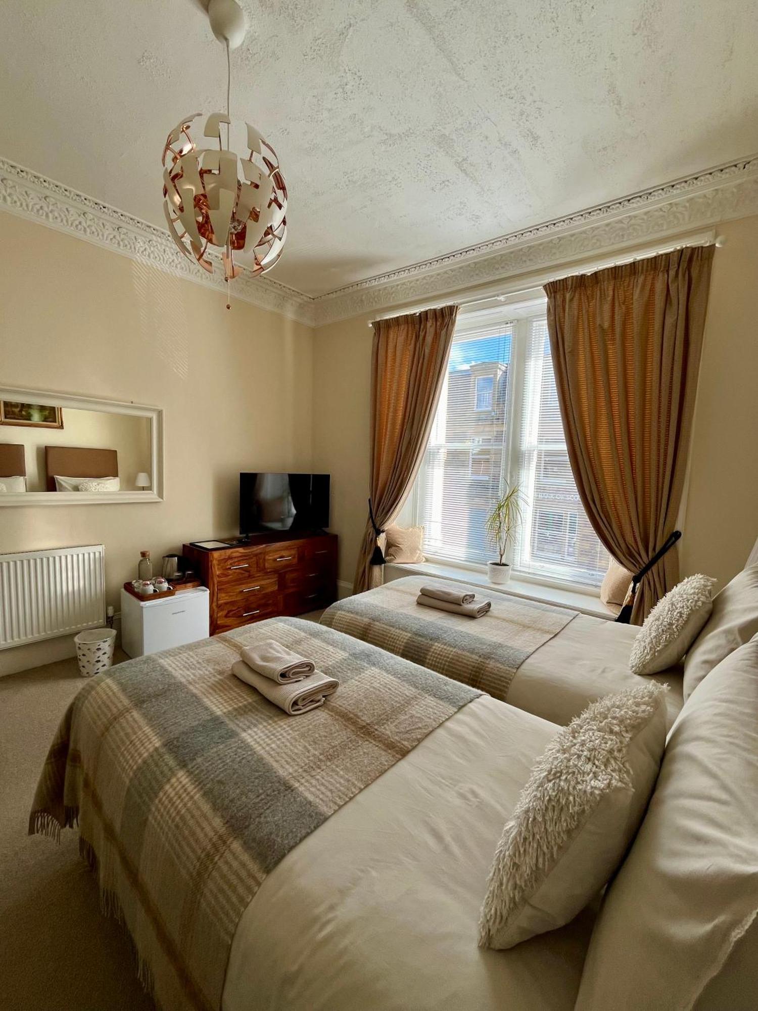 Acorn House Callander Esterno foto